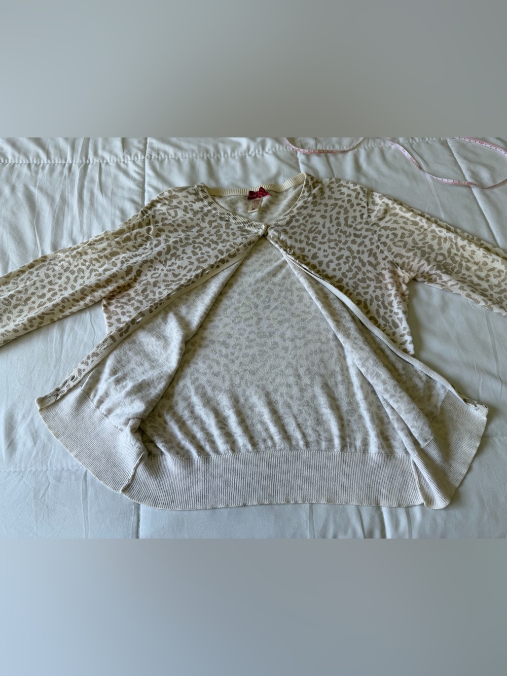 Cheetah Sweater - Picture 6 of 13